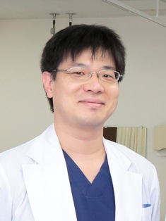 四方田 大介